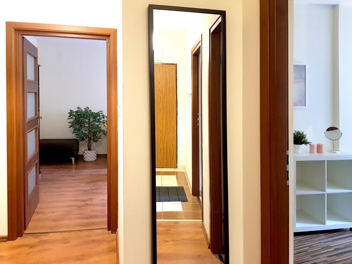 Apartament Niecala Prince Deluxe Lublino Esterno foto