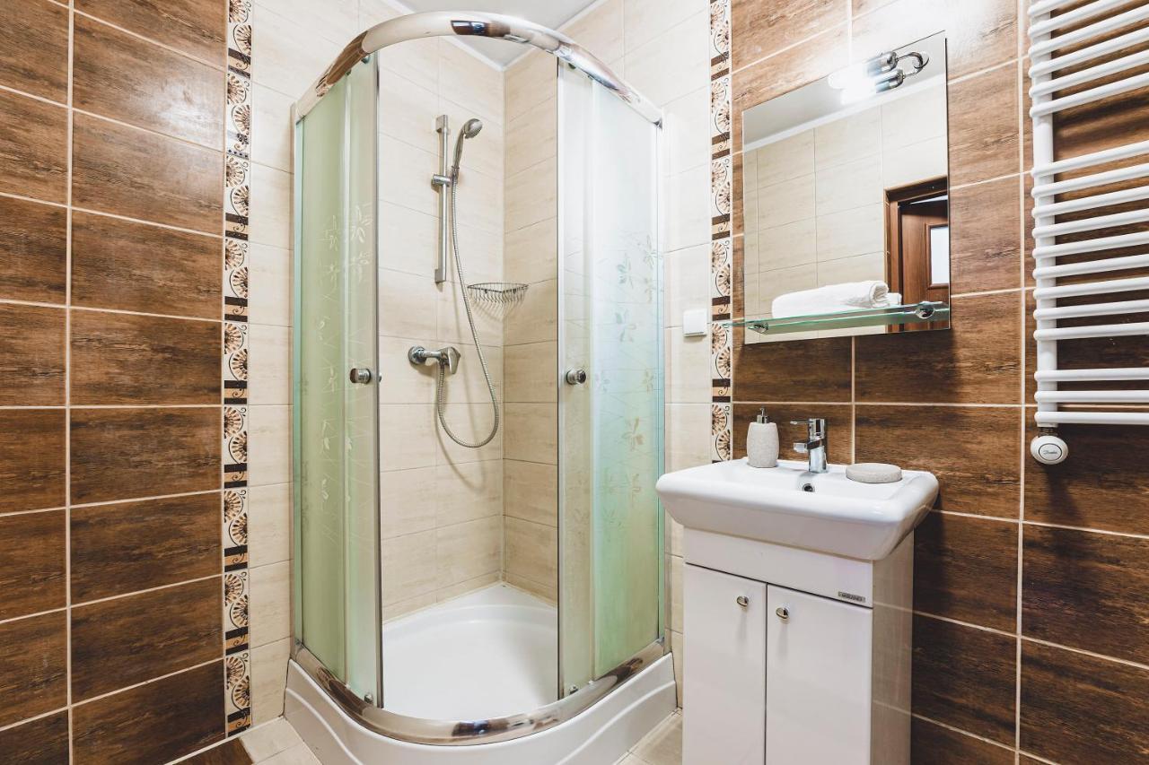Apartament Niecala Prince Deluxe Lublino Esterno foto
